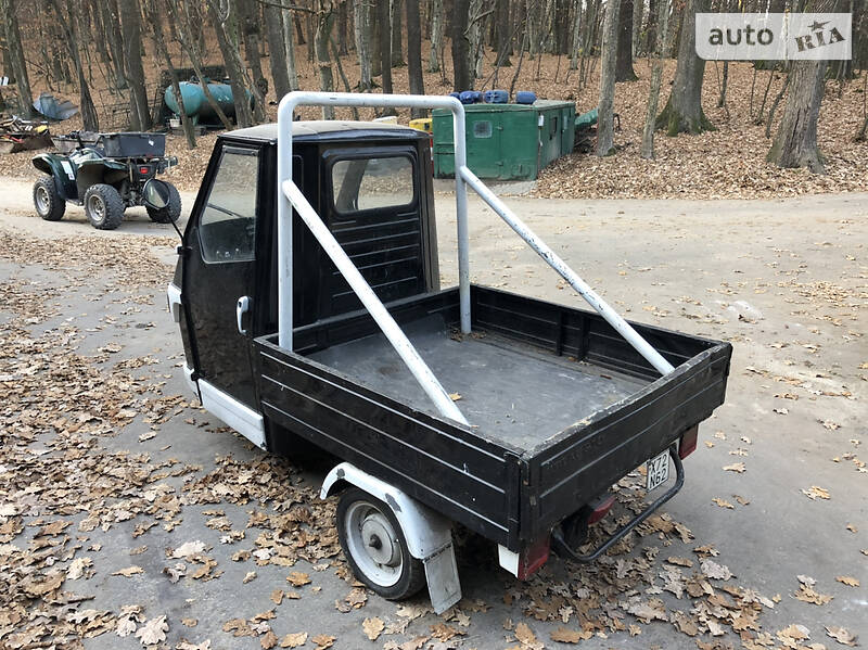 Трицикл Piaggio Ape 1997 в Львове