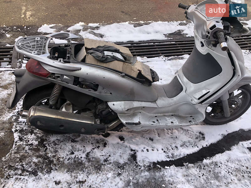 Макси-скутер Piaggio Beverly 500 2007 в Львове