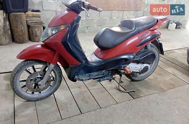 Мопеды Piaggio Beverly 2002 в 