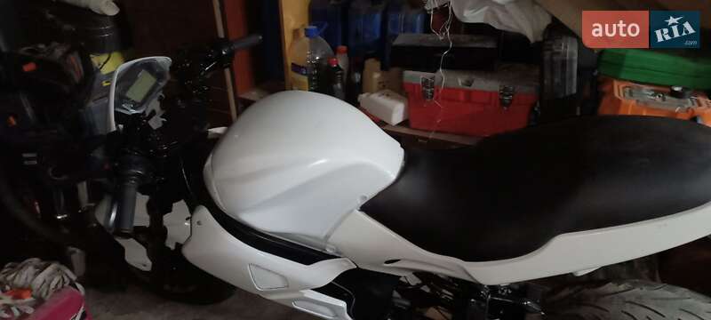 Мопеды Piaggio Gilera 2002 в Одессе фото 2 Мопеды Piaggio Gilera 2002 в Одессе