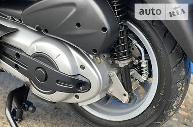 Макси-скутер Piaggio MP3 2014 в 