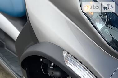 Макси-скутер Piaggio MP3 2014 в 