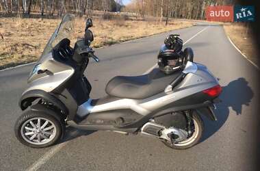 Максі-скутер Piaggio MP3 2011 в Білій Церкві фото 4 Максі-скутер Piaggio MP3 2011 в Білій Церкві