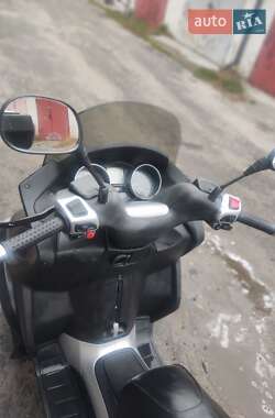 Грузовые мотороллеры, мотоциклы, скутеры, мопеды Piaggio MP3 2007 в Киеве