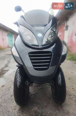 Вантажні моторолери, мотоцикли, скутери, мопеди Piaggio MP3 2007 в Києві фото 10 Вантажні моторолери, мотоцикли, скутери, мопеди Piaggio MP3 2007 в Києві
