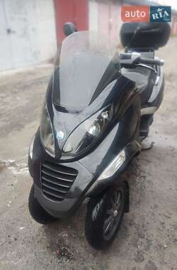 Вантажні моторолери, мотоцикли, скутери, мопеди Piaggio MP3 2007 в Києві фото 11 Вантажні моторолери, мотоцикли, скутери, мопеди Piaggio MP3 2007 в Києві