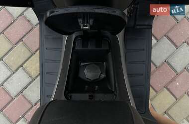 Макси-скутер Piaggio MP3 2008 в Самборе