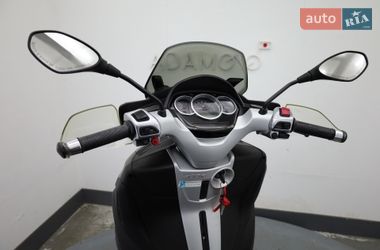 Мотороллер Piaggio MP3 2014 в Гнивани
