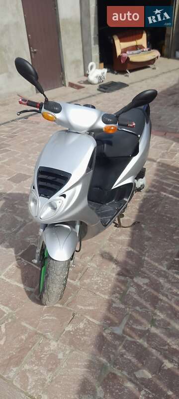 Скутер Piaggio NRG 50 2008 в Тернополе