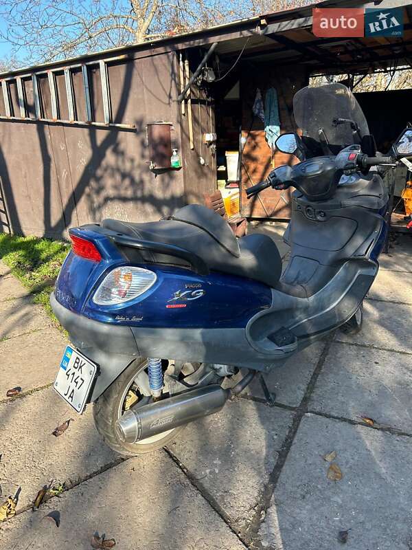 Максі-скутер Piaggio X9 2003 в Львові