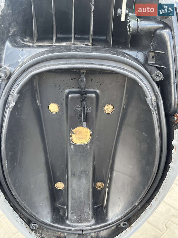 Скутер Piaggio Zip 1997 в Кривому Розі фото 13 Скутер Piaggio Zip 1997 в Кривому Розі