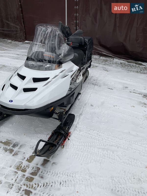 Снігоходи для полювання та рибалки Polaris 500 2012 в Володарці