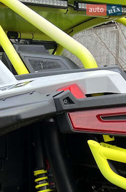 Мотовездеход Polaris RZR XP 1000 2020 в 