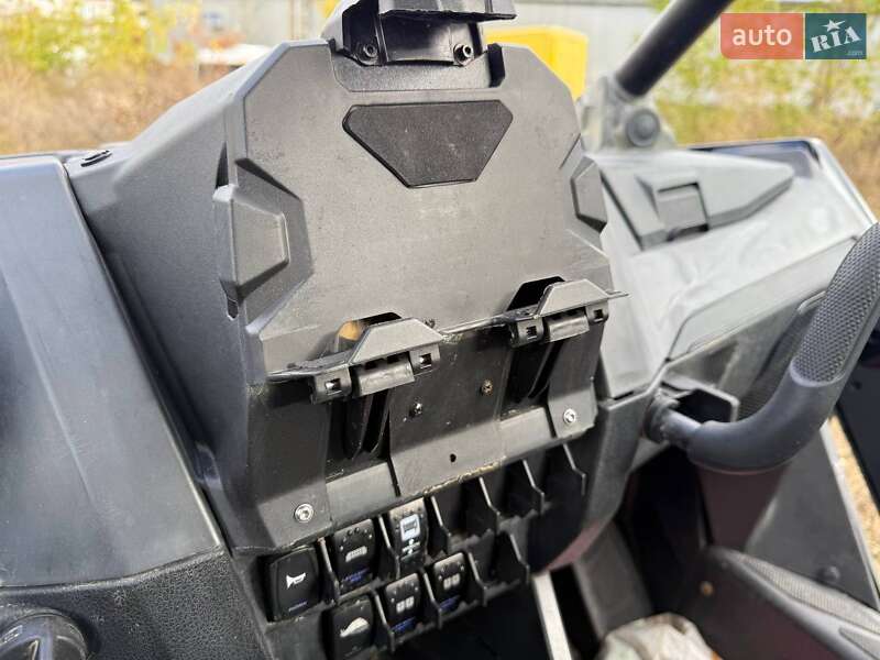 Мотовсюдиход Polaris RZR 2022 в Києві