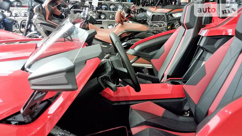 Трицикл Polaris Slingshot 2016 в Дніпрі