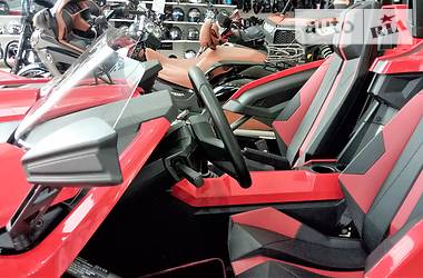 Трицикл Polaris Slingshot 2016 в 