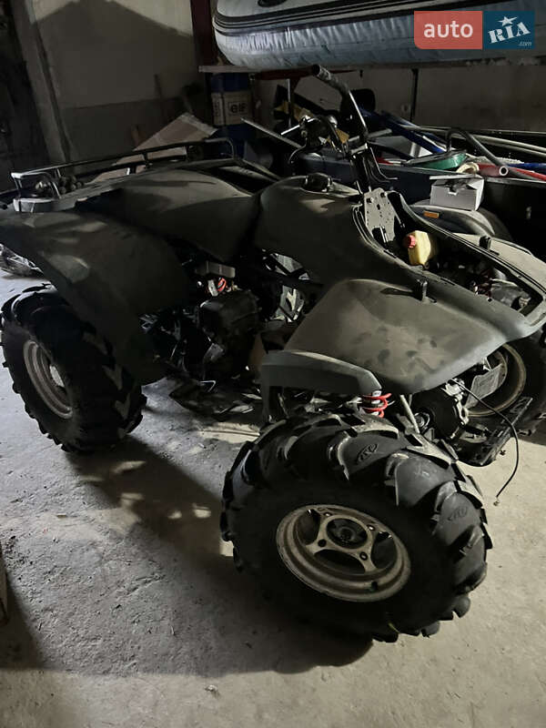 Квадроцикл спортивный Polaris Sportsman 2004 в Ярмолинцах