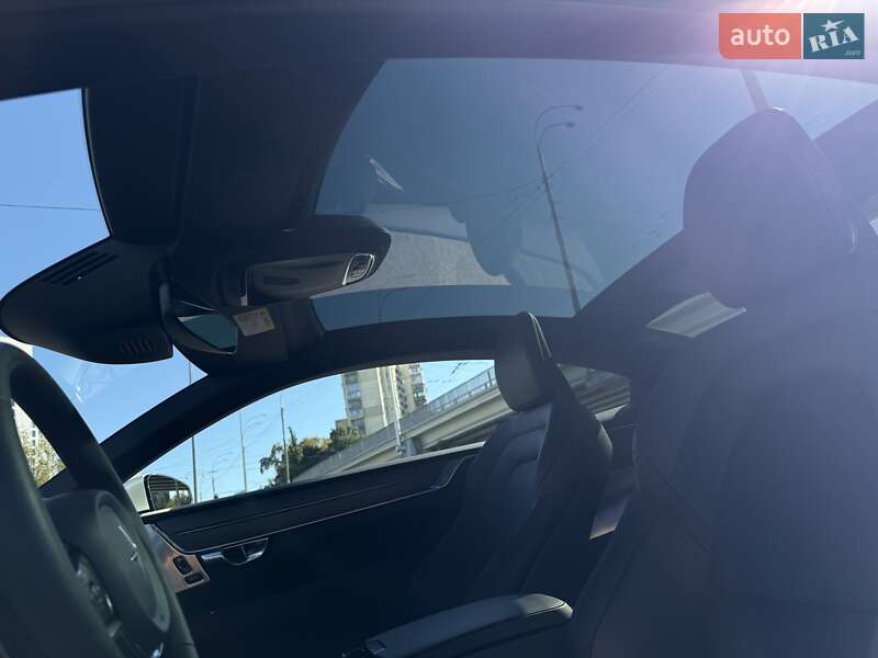 Купе Polestar 1 2020 в Киеве