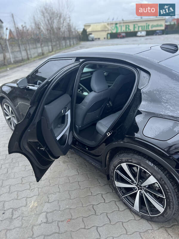 Седан Polestar 2 2020 в Львові