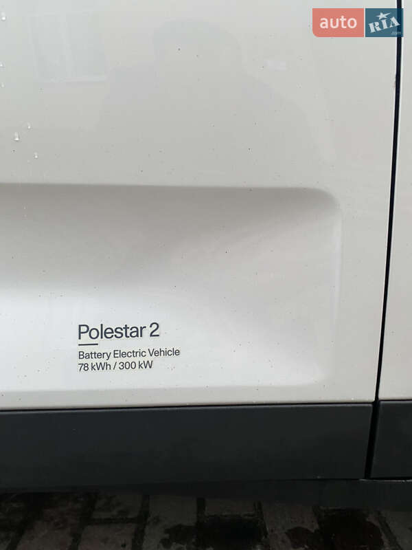 Седан Polestar 2 2020 в Львове