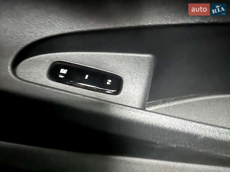Лифтбек Polestar 2 2023 в Киверцах