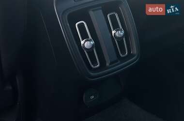 Лифтбек Polestar 2 2023 в 