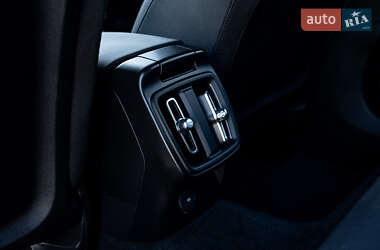 Лифтбек Polestar 2 2023 в 