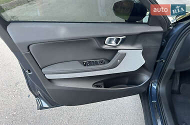 Лифтбек Polestar 2 2021 в 