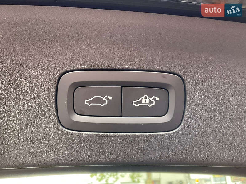 Лифтбек Polestar 2 2023 в Коломые фото 3 Лифтбек Polestar 2 2023 в Коломые