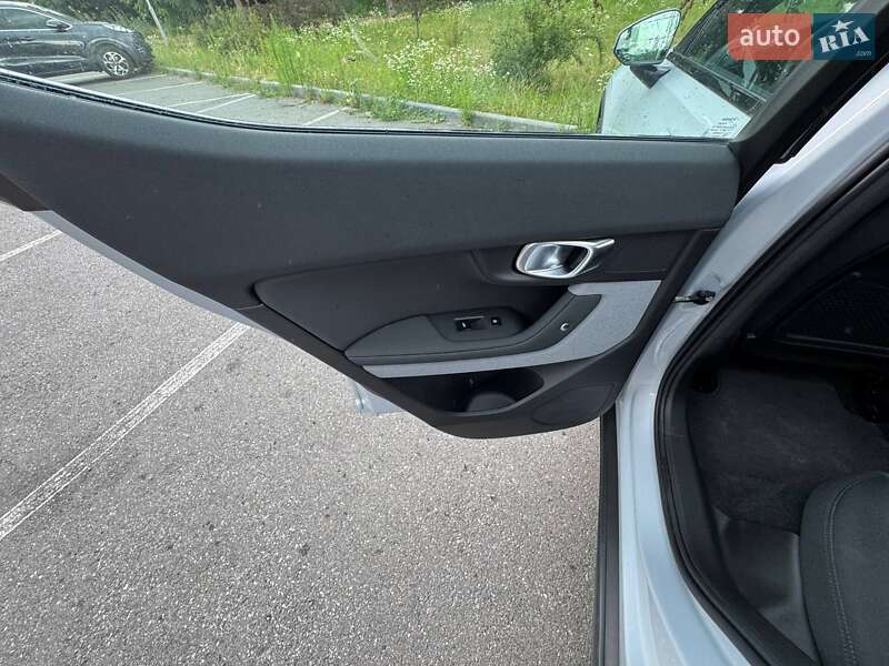 Ліфтбек Polestar 2 2023 в Києві фото 47 Ліфтбек Polestar 2 2023 в Києві
