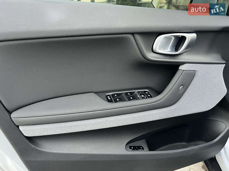 Ліфтбек Polestar 2 2022 в Кременці