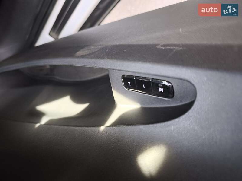 Лифтбек Polestar 2 2023 в Киеве