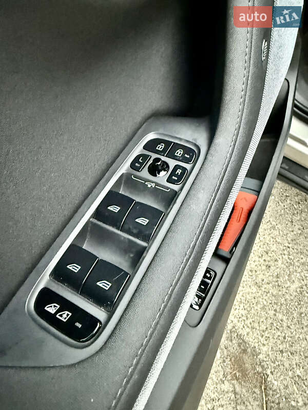 Лифтбек Polestar 2 2020 в Киеве