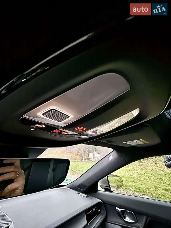 Лифтбек Polestar 2 2020 в Киеве