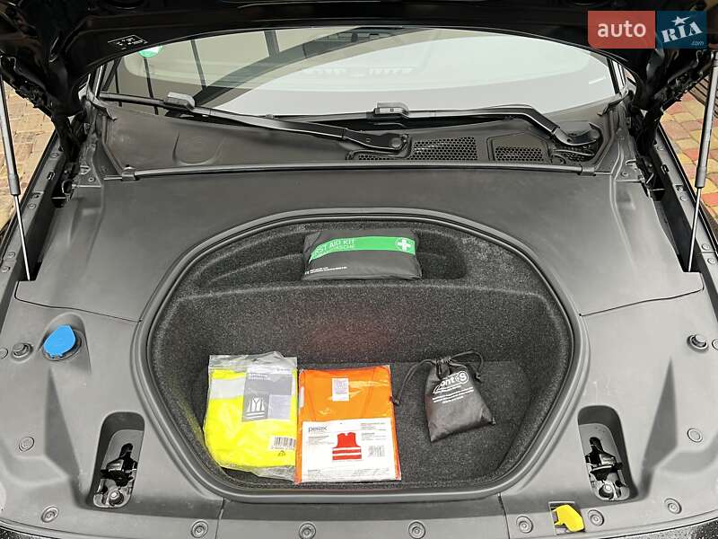 Лифтбек Polestar 2 2021 в Дубно