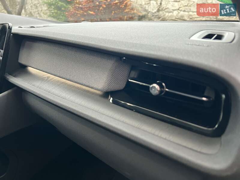 Лифтбек Polestar 2 2021 в Дубно