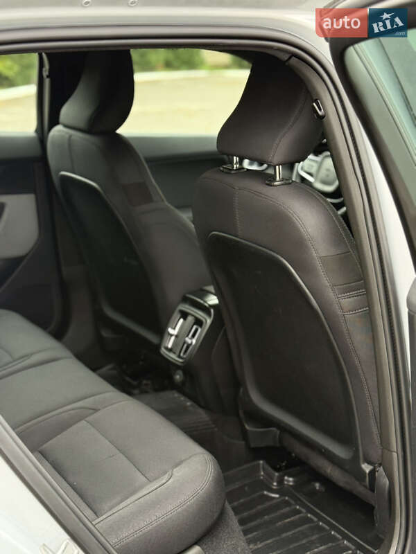 Ліфтбек Polestar 2 2022 в Дубні фото 48 Ліфтбек Polestar 2 2022 в Дубні