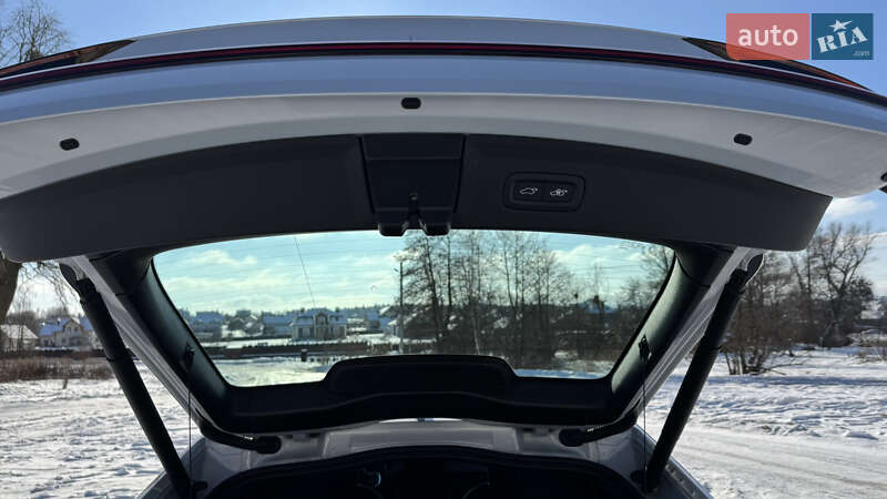 Фастбэк Polestar 2 2023 в Новояворовске