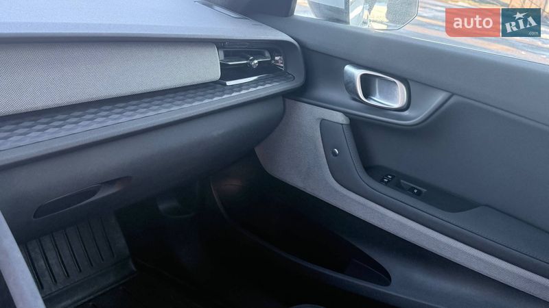 Лифтбек Polestar 2 2022 в Дубно