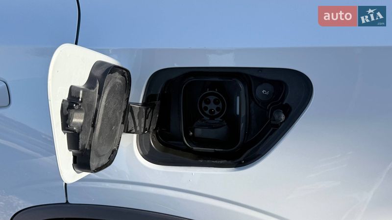 Лифтбек Polestar 2 2022 в Дубно