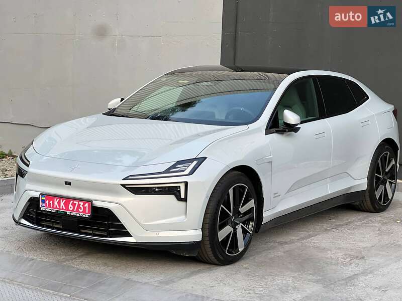 Polestar 4 2024