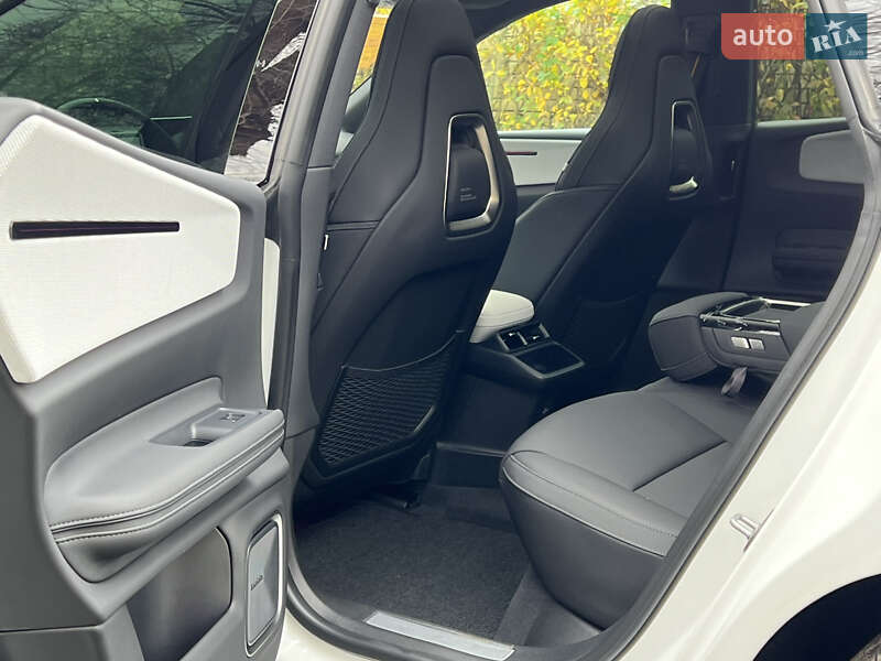 Позашляховик / Кросовер Polestar 4 2024 в Києві