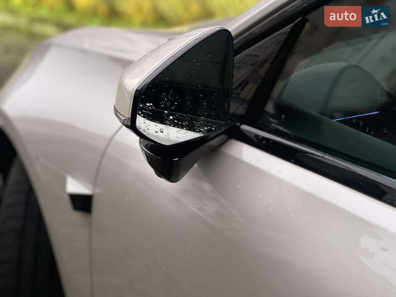 Внедорожник / Кроссовер Polestar 4 2024 в Ивано-Франковске