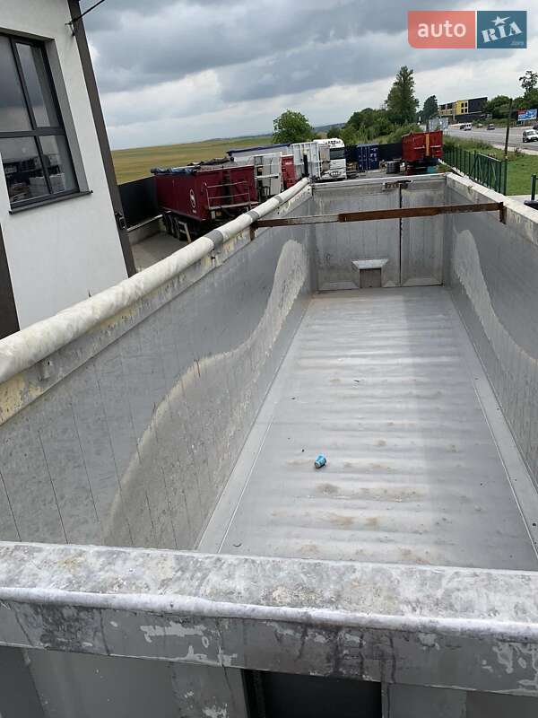 Самоскид напівпричіп Polkon NW 2005 в Тернополі