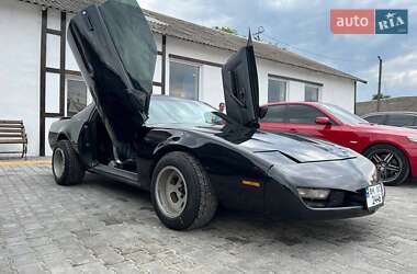 Купе Pontiac Firebird 1989 в 