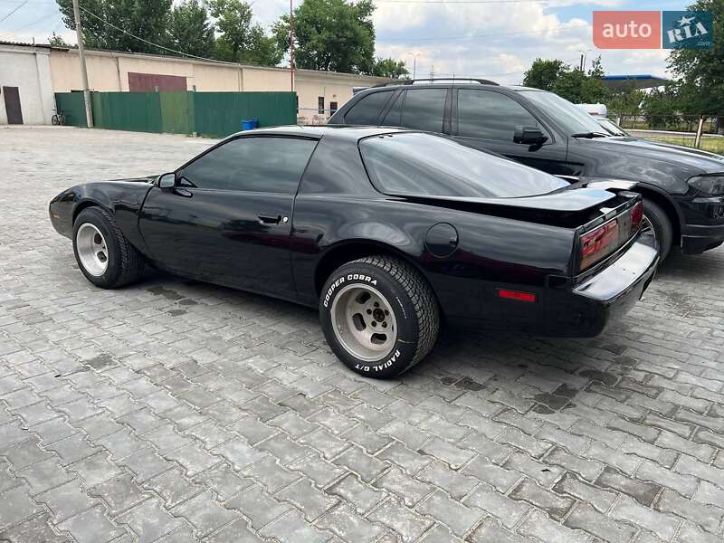 Купе Pontiac Firebird 1989 в Днепре фото 5 Купе Pontiac Firebird 1989 в Днепре