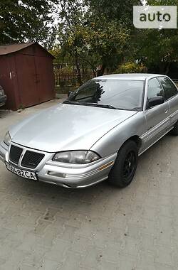 Седан Pontiac Grand AM 1992 в Сумах