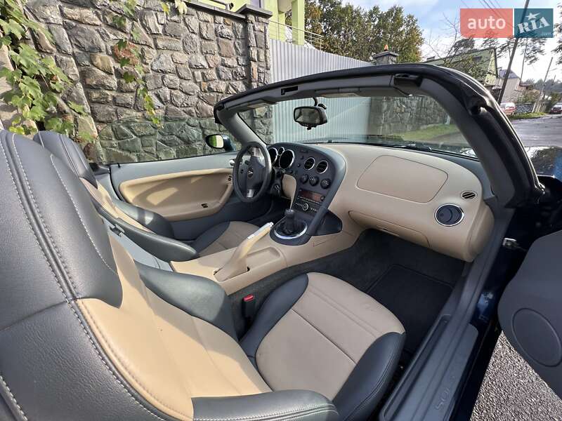 Кабріолет Pontiac Solstice 2007 в Львові