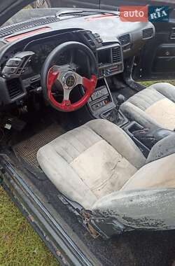 Купе Pontiac Sunbird 1990 в 