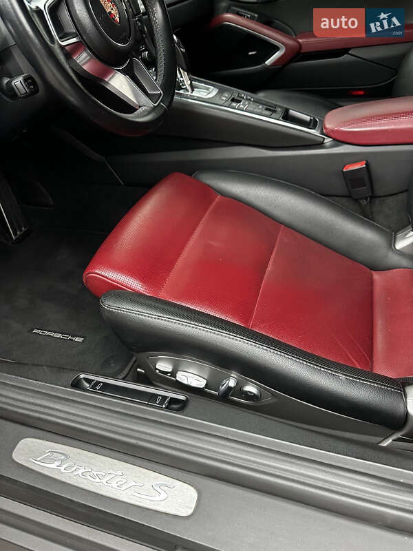 Кабріолет Porsche 718 Boxster 2016 в Дніпрі